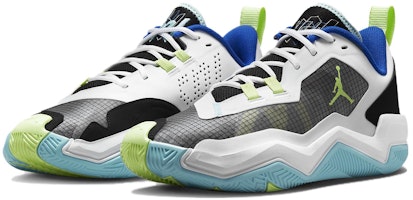 エア ジョーダン ワン テイク 4 PF "黒白" DO7192-003 Lookbook エア ジョーダン ワン テイク 4 PF "黒白" DO7192-003