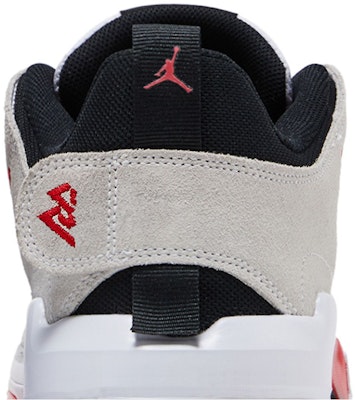 Air Jordan One Take 5 'Putih University Merah' FD2335-106 Sizing Air Jordan One Take 5 'Putih University Merah' FD2335-106