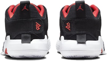 エア ジョーダン ワン テイク 5 PF "万能快適 黒白" (Ēa Jōdan Wan Teiku Faibu PF "Bannō Kaiteki Kokubyaku") FD2336-006 Purchase エア ジョーダン ワン テイク 5 PF "万能快適 黒白" (Ēa Jōdan Wan Teiku Faibu PF "Bannō Kaiteki Kokubyaku") FD2336-006