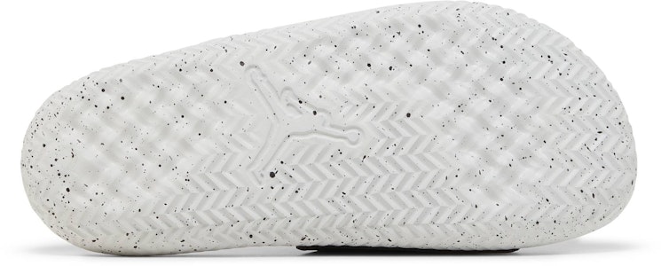 Air Jordan Play Slide 'Hitam Photon Dust' DC9835-003 Shop Air Jordan Play Slide 'Hitam Photon Dust' DC9835-003