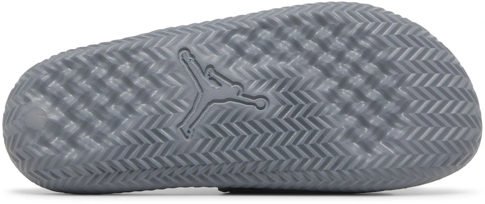 Air Jordan Play Slide ''Cool Grey Photon Dust'' Sandale DC9835-001 Shop Air Jordan Play Slide ''Cool Grey Photon Dust'' Sandale DC9835-001