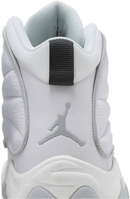 Air Jordan Pro Strong 'White Metallic Platinum' DC8418-103 Sizing Air Jordan Pro Strong 'White Metallic Platinum' DC8418-103