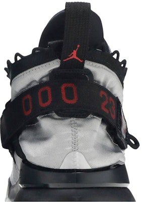Air Jordan Proto Max 720 'Metallic Silver' BQ6623-002 Sizing Air Jordan Proto Max 720 'Metallic Silver' BQ6623-002