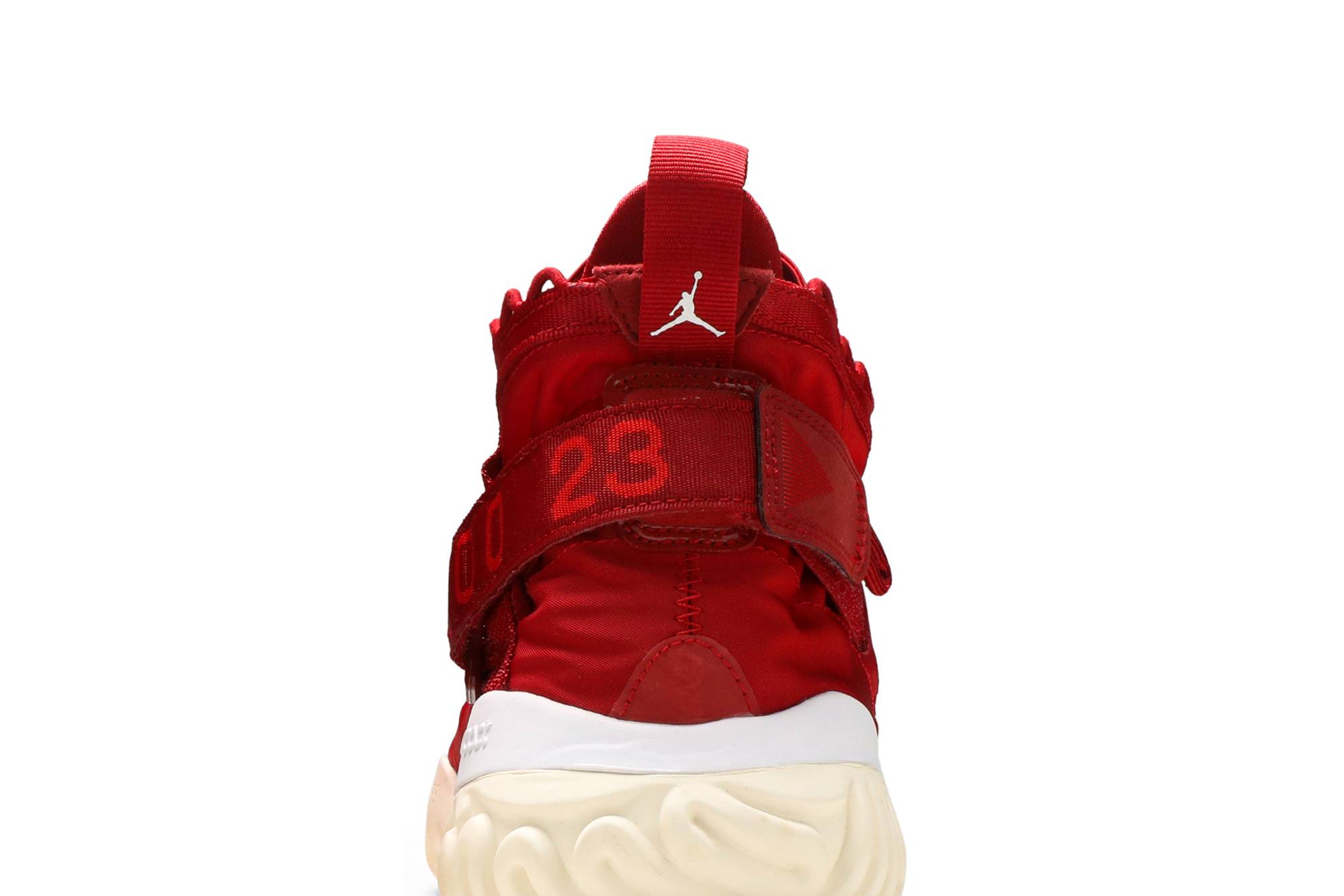 Sizing Air Jordan Proto React 'Rojo Gimnasio'. BV1654-601