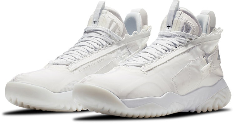 Air Jordan Proto React 'Triple White' BV1654-101 Lookbook Air Jordan Proto React 'Triple White' BV1654-101