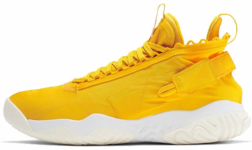 air-jordan-proto-react-university-gold