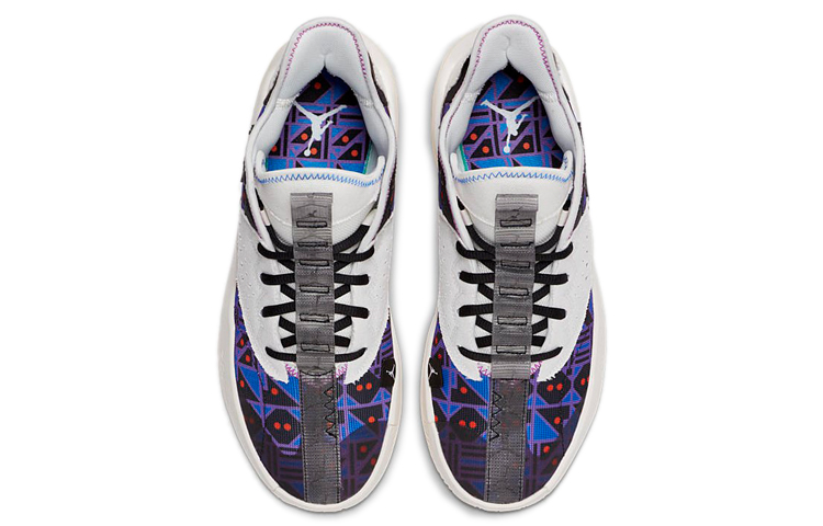 Shop Air Jordan React Elevation "Quai 54" 运动鞋 CZ4156-100