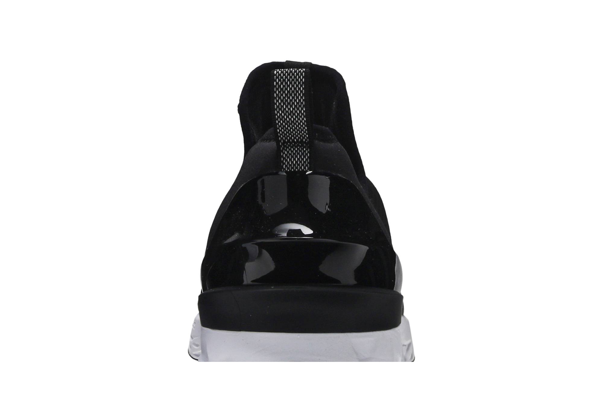 Sizing Air Jordan React Havoc 'Hitam' AR8815-001