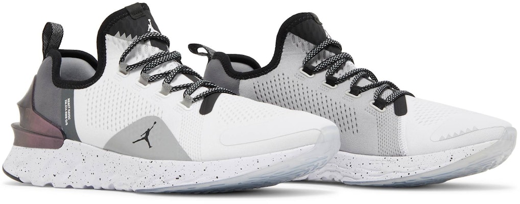 Jordan React Havoc 防滑耐磨 低筒 跑步鞋 男款 黑灰白 Cheap Jordan React Havoc 防滑耐磨 低筒 跑步鞋 男款 黑灰白