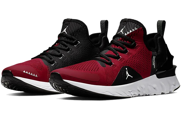 Lookbook 에어 조던 리액트 해복 "짐 레드 블랙" AR8815-600