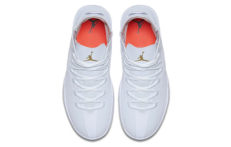 Lookbook Air Jordan Reveal ''Moneta d''Oro Metallizzata'' 834064-133