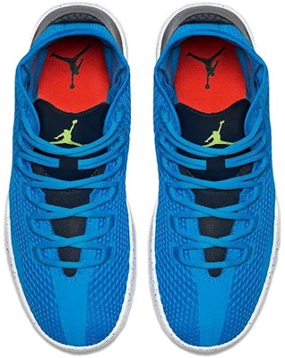 에어 조던 리빌 '포토 블루' (Ee-eo Jo-deon Libil 'Poto Beul-lu') 834064-406 Shop 에어 조던 리빌 '포토 블루' (Ee-eo Jo-deon Libil 'Poto Beul-lu') 834064-406