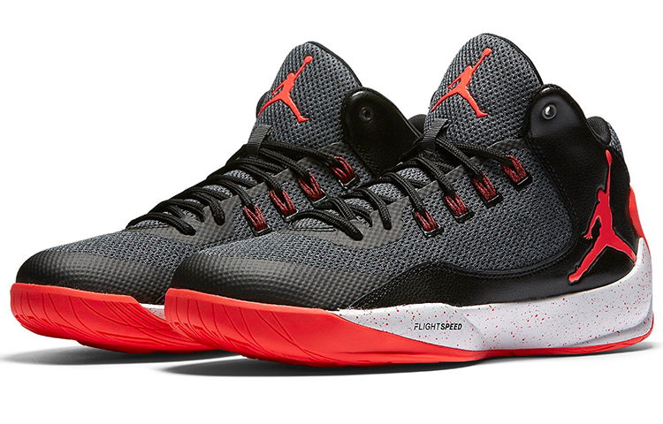 Lookbook Air Jordan Rising High 2 '深灰红外23' 844065-006