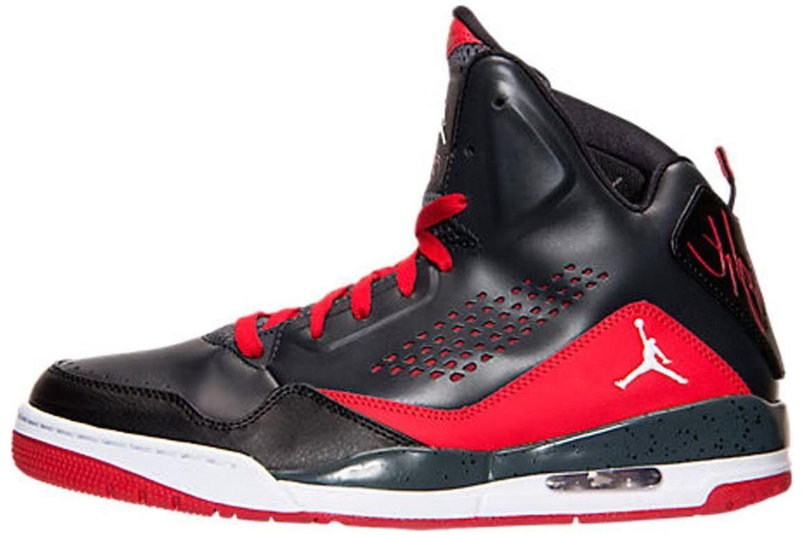 air-jordan-sc-3-black-gym-red