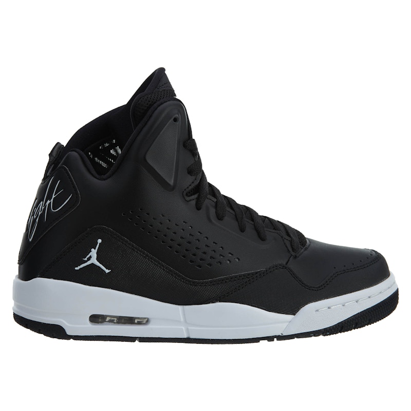 Buy Air Jordan SC 3 'Hitam Putih' 629877-008