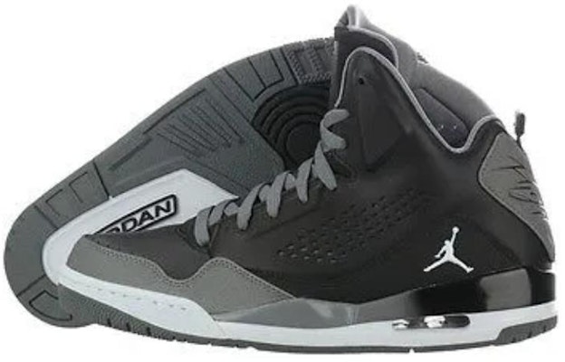 Air Jordan SC ‘3 黑/白 ‘酷灰 629877-013 Lookbook Air Jordan SC ‘3 黑/白 ‘酷灰 629877-013