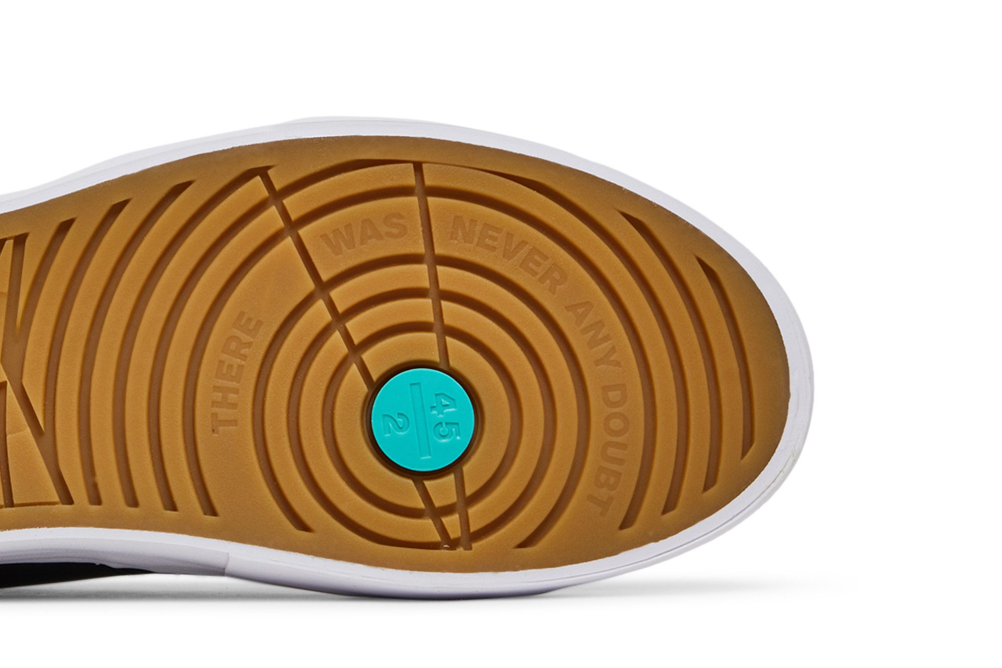 Purchase Air Jordan Series.03 Mid ''Elemental Gold'' Sneakers DA8026-017