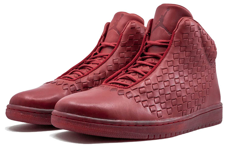Order Air Jordan Shine 'Merah Varsity' 689480-600