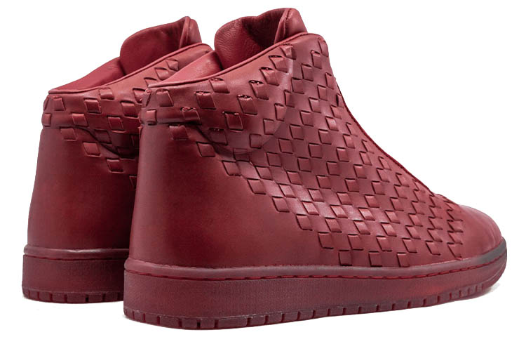 Lookbook Air Jordan Shine 'Merah Varsity' 689480-600