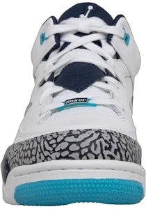 Air Jordan Son of Mars Low 'Hornets' Sepatu Sneakers 580603-105 Lookbook Air Jordan Son of Mars Low 'Hornets' Sepatu Sneakers 580603-105