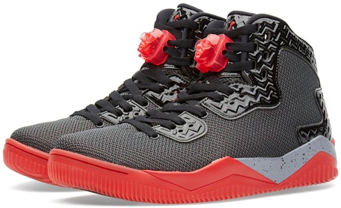 Air Jordan Spike Forty PE Hitam Abu Semen 807541-002 Lookbook Air Jordan Spike Forty PE Hitam Abu Semen 807541-002