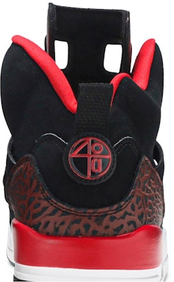 Air Jordan Spizike 'Bred' Sepatu Sneaker 315371-060 Sizing Air Jordan Spizike 'Bred' Sepatu Sneaker 315371-060