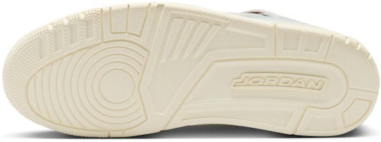 Air Jordan Spizike Rendah 'Fototon Debu Volt' IB4464-025 Details for Air Jordan Spizike Rendah 'Fototon Debu Volt' IB4464-025