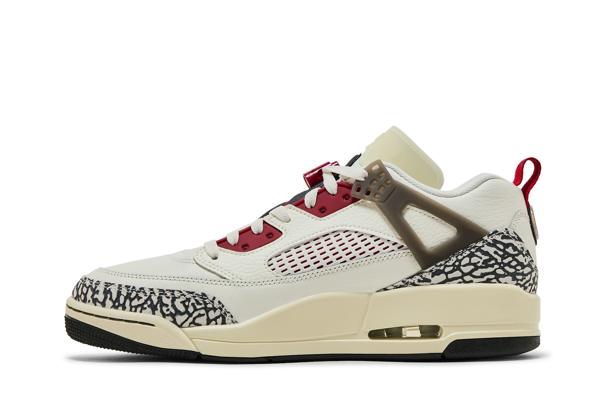Shop Air Jordan Spizike Low 米白炭黑椰奶红色篮球鞋 FQ1759-116
