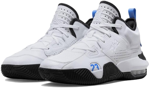 Air Jordan Stay Loyal 2 '白黑蓝' DQ8401-100 Lookbook Air Jordan Stay Loyal 2 '白黑蓝' DQ8401-100