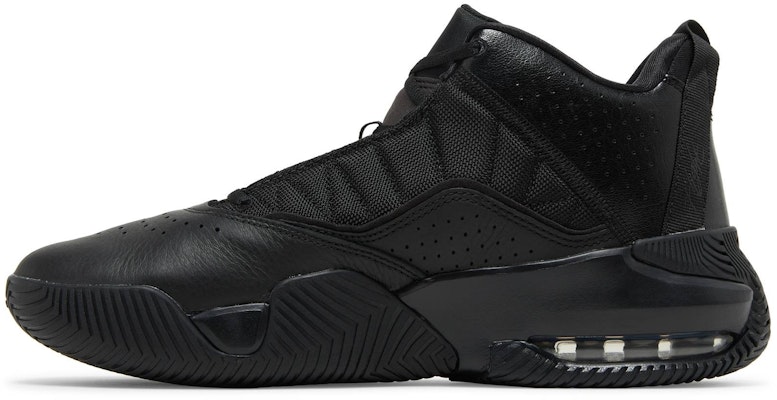 Air Jordan 留忠 '全黑' DB2884-002 Lookbook Air Jordan 留忠 '全黑' DB2884-002