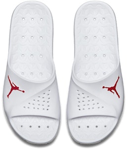 Air Jordan Super.Fly 团队拖鞋 '白色健身红' 716985-102 Lookbook Air Jordan Super.Fly 团队拖鞋 '白色健身红' 716985-102