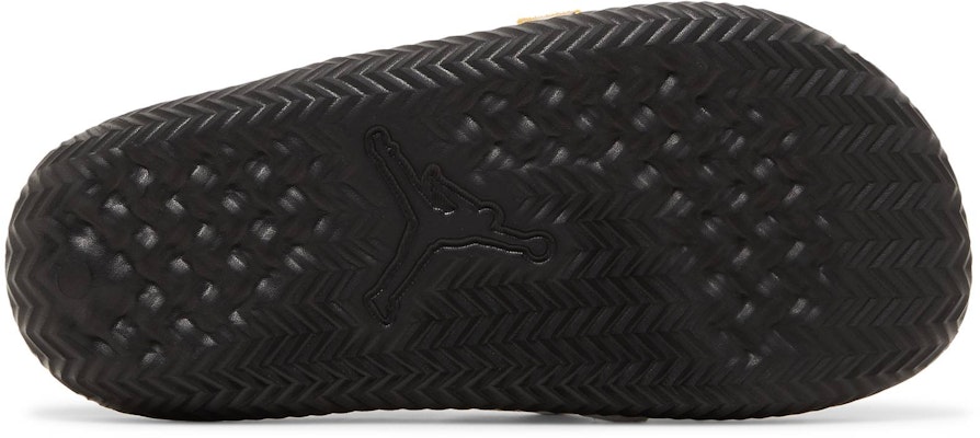 Air Jordan Super Play Slide White/Taxi Black Fire Red' DM1683-170 Shop Air Jordan Super Play Slide White/Taxi Black Fire Red' DM1683-170