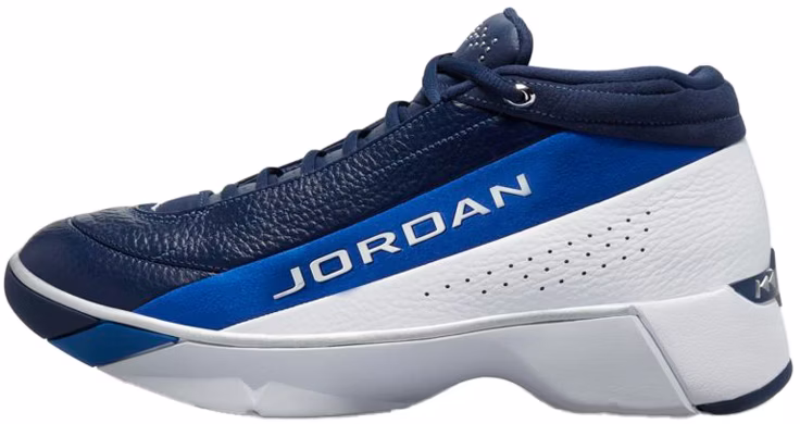 air-jordan-team-showcase-game-royal