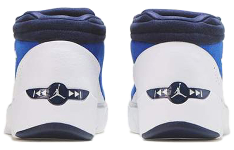 Shop Air Jordan Team Showcase 'Game Royal' Lelaki Biru Diraja. CD4150-101