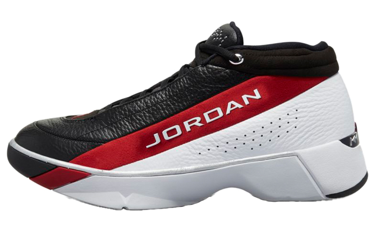 Air Jordan Team Showcase 'White Gym Red Black' CD4150-102