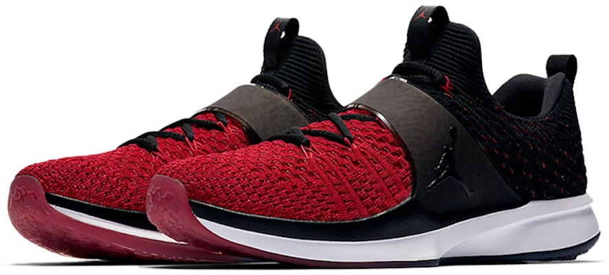 Air Jordan Trainer 2 Flyknit '芝加哥公牛隊' 921210-601 Lookbook Air Jordan Trainer 2 Flyknit '芝加哥公牛隊' 921210-601