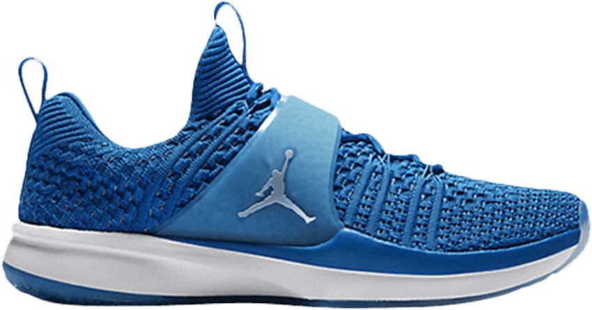 air-jordan-trainer-2-flyknit-military-blue