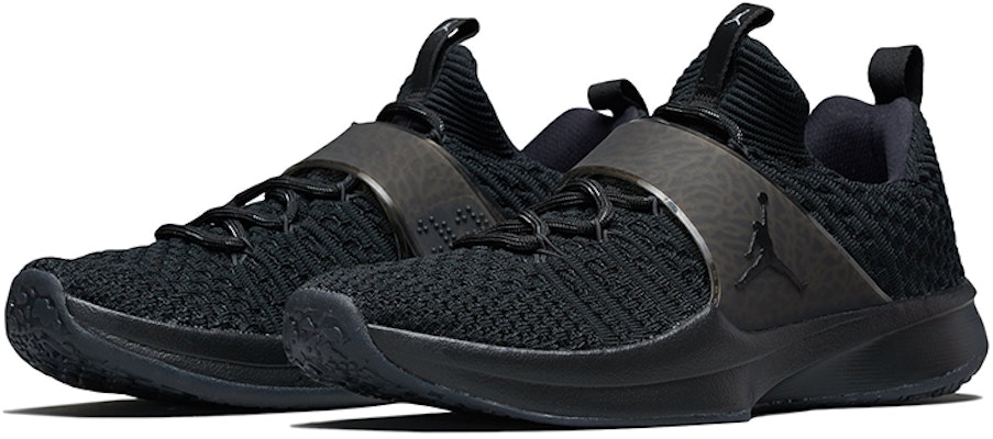 에어 조던 트레이너 2 플라이니트 '트리플 블랙' 921210-013 Lookbook 에어 조던 트레이너 2 플라이니트 '트리플 블랙' 921210-013