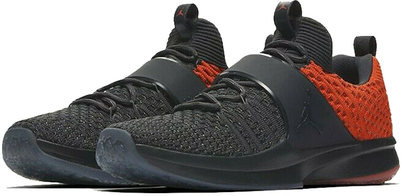 에어 조던 트레이너 2 플라이니트 앤트러사이트 오렌지 921210-012 Lookbook 에어 조던 트레이너 2 플라이니트 앤트러사이트 오렌지 921210-012