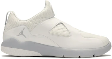 Air Jordan Trainer Essential 'White Pure Platinum' 888122-100 Air Jordan Trainer Essential 'White Pure Platinum' 888122-100