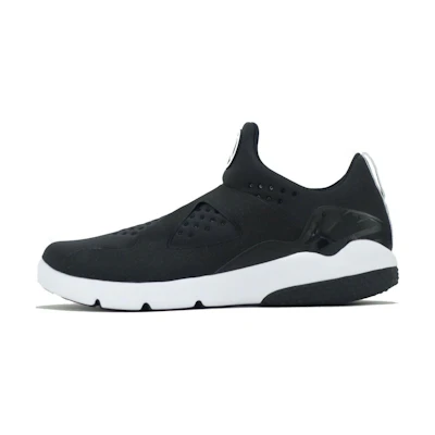Jordan Trainer Essential Black/Black ‘White