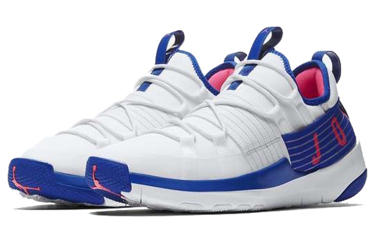 Lookbook エアジョーダントレーナープロ "セイルレーサーブルー" AA1344-106