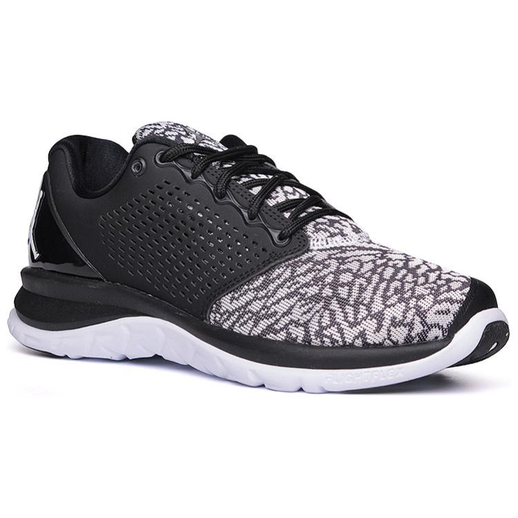 Lookbook Air Jordan Trainer ST 'Negro Blanco' 820253-012