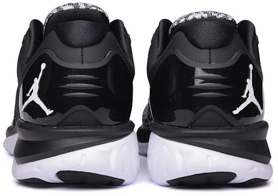 에어 조던 트레이너 ST '블랙/화이트' 820253-012 Shop 에어 조던 트레이너 ST '블랙/화이트' 820253-012