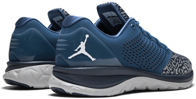 에어 조던 트레이너 ST '프렌치 블루' 820253-403 Shop 에어 조던 트레이너 ST '프렌치 블루' 820253-403