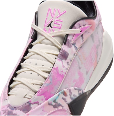 Air Jordan Triangle 'Sail Black Pink Beam' IO3373-100 Details for Air Jordan Triangle 'Sail Black Pink Beam' IO3373-100