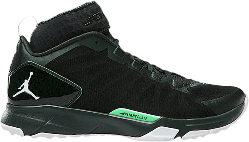 air-jordan-trunner-dominate-pro-black-spruce-green-glow