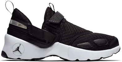 Air Jordan Trunner LX 'Black White Sole' 897992-011 Air Jordan Trunner LX 'Black White Sole' 897992-011