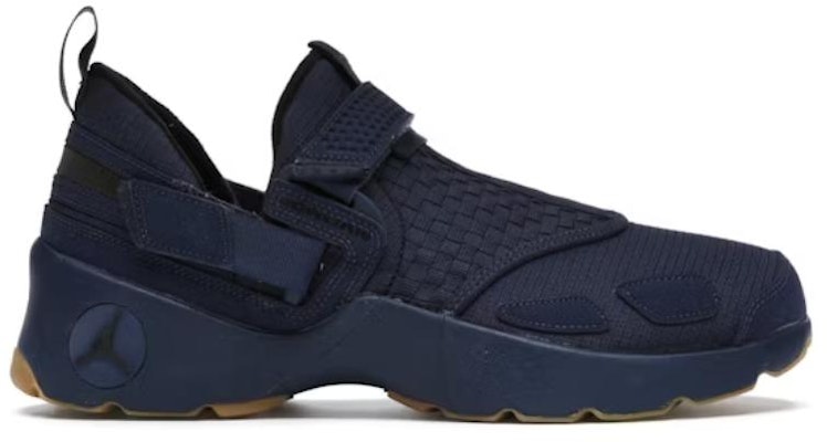Air Jordan Trunner LX 'Midnight Navy' 897992-401 Order Air Jordan Trunner LX 'Midnight Navy' 897992-401