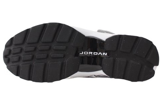 Shop Air Jordan Trunner LX High 純鉑金